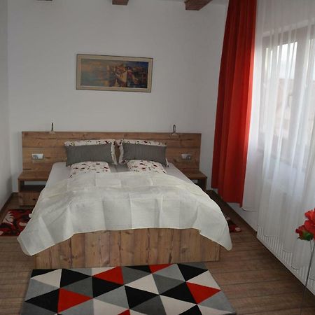 Traditions House Sibiu Exterior photo