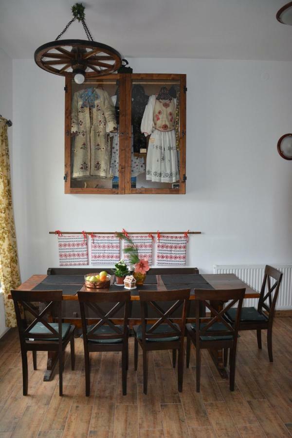 Traditions House Sibiu Exterior photo