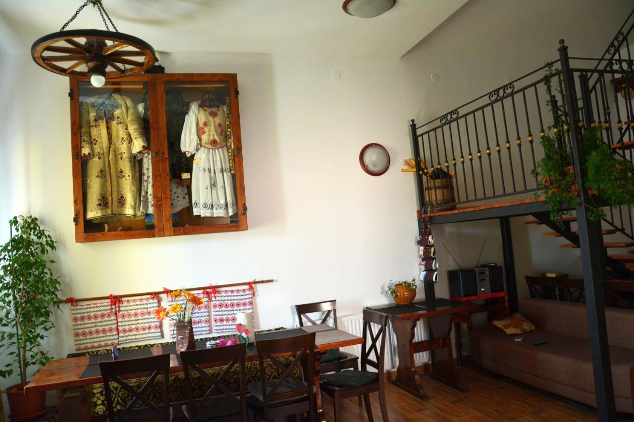 Traditions House Sibiu Exterior photo